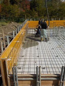 F様邸　基礎工事