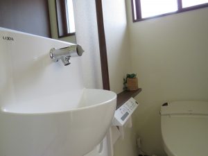2階トイレの手洗い器