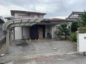 A様邸施工前の外観
